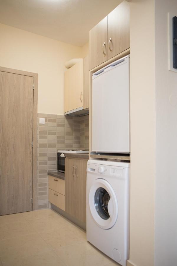 Kosmos Service Apartment Modern Spirit City Center With Additional Cost Parking Szaloniki Kültér fotó